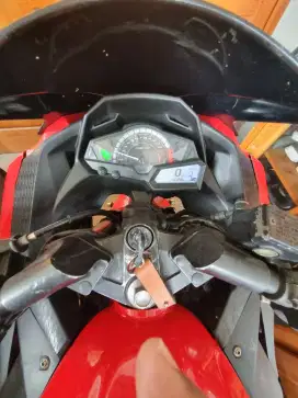 Ninja 250 FI (2016)