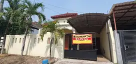 Jeffry- DiJual Rumah di ISTANA MENTARI , Sidoarjo