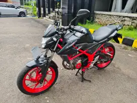 Honda CB150R SE