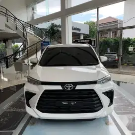 DP 9JT TOYOTA AVANZA 1.3 E MANUAL 2025 / MATIC CVT G KREDIT PUTIH GREY