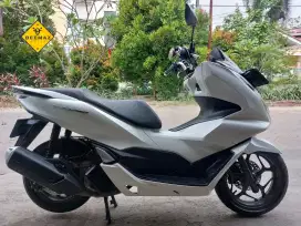 (DP 1 Jt)‼️ PCX 160 CBS Putih 2023 Cash, Kredit & Tukar Tambah