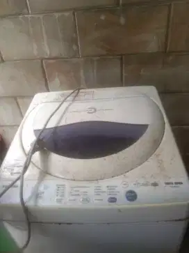 Mesin cuci 1 tabung merk toshiba kondisi msh normal