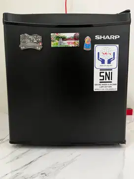 Kulkas Mini Bar Sharp SJ 50MB-XB
