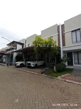 Rumah 2 Lantai Nyaman & Strategis Di U Ville Bintaro
