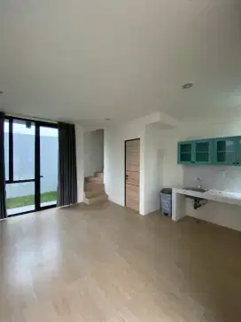 Disewakan Cluster Cendana Spark 2Lantai Non Furnished