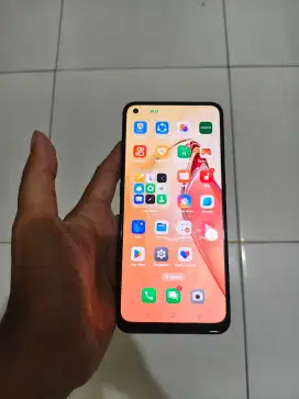 Oppo reno 8 5G 8/256. Dimensity 1300