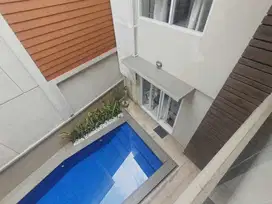 Dijual rumah modern di pondok indah jakarta selatan