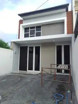 Rumah Baru Karangan Wiyung Surabaya Barat