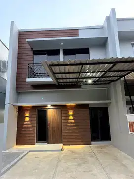 Rumah Baru 2 Lantai Strategis di Cisarua Bandung Barat