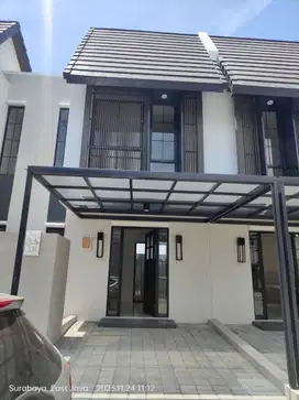 Disewakan rumah 2 lantai  sora amesta living gunung anyar
