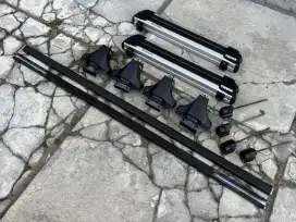 Roof rack Thule Toyota original