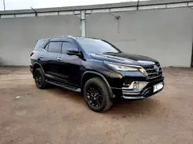 FORTUNER 2.8 GR SPORT TSS 4x2 AT 2024