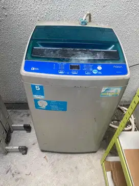 Mesin Cuci Aqua Top Loading 7KG