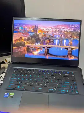 LAPTOP I9 ram 64 MSI GE 66 rider BU
