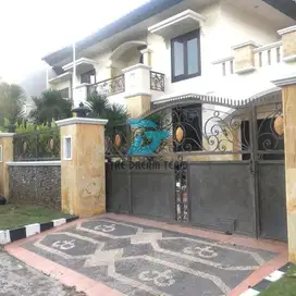 Rumah Mewah Surabaya Margorejo Full Marmer