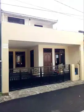 Jual Rumah Lokasi Strategis Kota Bogor 2 Lantai (DIJUAL CEPAT, NEGO)