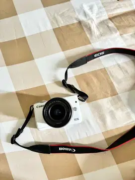CANON M10 PRELOVED MASIH BAGUS NORMAL LENGKAP