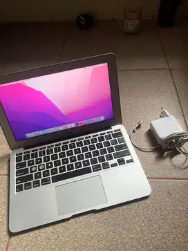 Macbook Air 11 inch 2015