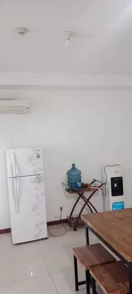 Di jual apartemen tipe 3BR jadi 2BR furnish