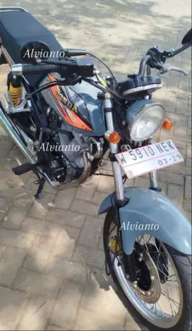 HONDA GL-MAX 2005