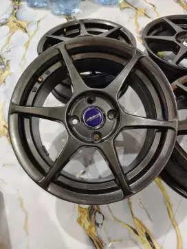 VELG P1 BUDDYCLUB R15