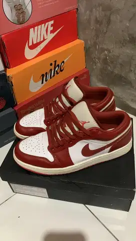 Nike Air Jordan 1 Low SE White/Dune Red-Lobster-Sail