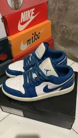 Nike Air Jordan 1 Low SE White/Industrial Blue Original