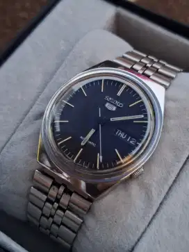 Seiko 5 Automatic Day Date Black Dial