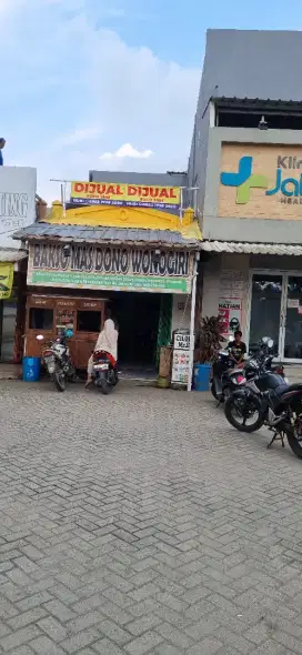 RUKO STRATEGIS SAMPING KLINIK JATI ELOK DEPAN JALAN UTAMA PARKIR LUAS