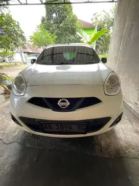 Nissan March 1.5 XS tipe tertinggi