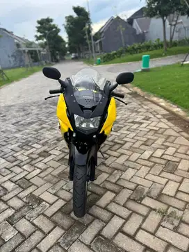 Ninja RR kuning 2013