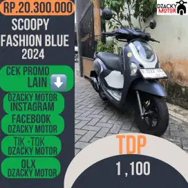 SCOOPY FASHION BLUE 2024 SECOND LIKE NEW
