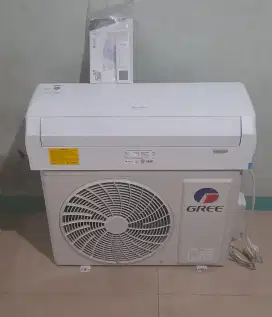 Jual ac gree 1/2 pk R32 terbaru 7 bln pakek mulus ori ful