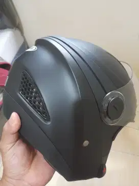 Zeus mate black