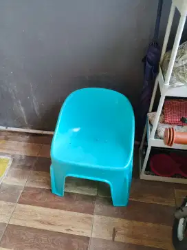 Bangku anak plastik tebal