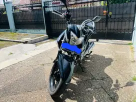 Dijual motor suzuki inazuma cocok untuk touring