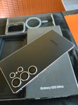 samsung S25 ultra 12/256gb