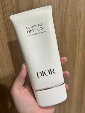 Dior La Mousse OFF / ON Purifying Nymphea-Infused Foaming Cleanser