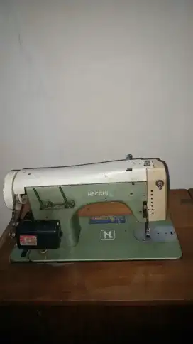 Di Jual mesin Jahit merek Necci