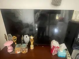 Tv bekas merk TCL (kondisi rusak)