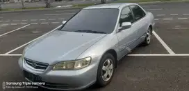 Honda Accord 2001 Bensin