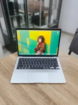 Macbook Air 2020 i5 16/1 TB