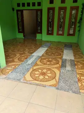 Di kontrakan / Disewakan rumah