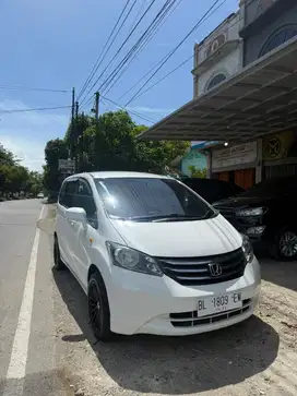Honda Freed 1.5 E CKD A/T 2010 NIk 2009