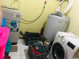 Mesin cuci bekas