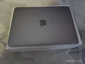Macbook Air 12 inci Retina MNYF2ID/A