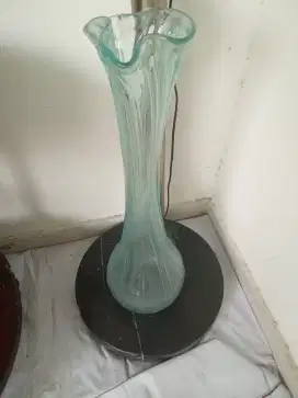 Vas bunga kaca kristal tinggi 72 cm lebar bawah 20 cm
