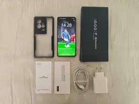 Vivo Iqoo 11 5G 16/256 - Fullset Istimewa, Ex Garansi Resmi