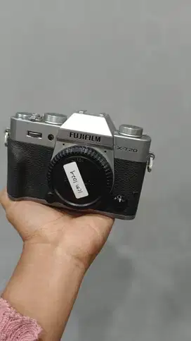 KAMERA FUJIFILM X-T20 BODY ONLY