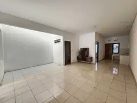 Disewakan/Dijual Rumah Siap Huni di Mekar Wangi Bandung Kota